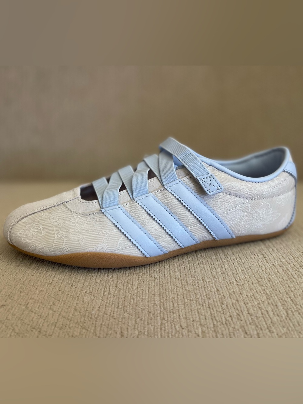 Adidas Tokyo MJ Liberty London Chalk Pearl IH4532 Women’s NEW